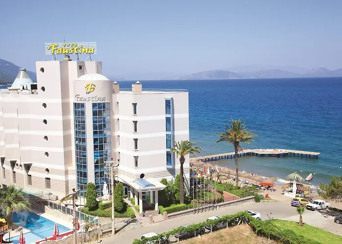 Faustina & 4* Guzelcamlı