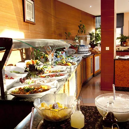 Faustina & Hotel Kusadası
