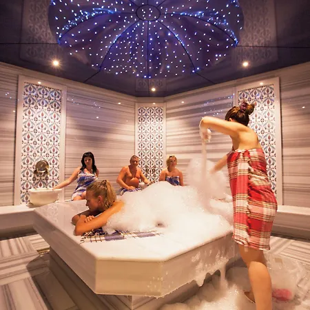 Faustina & 酒店 4*