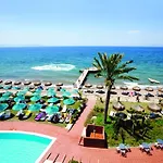 Hotel Faustina &