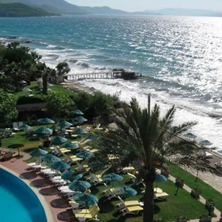 Faustina & Otel Güzelçamlı