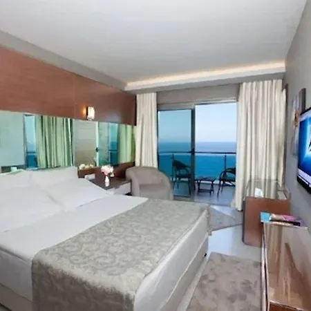 Faustina & Hotel 4*