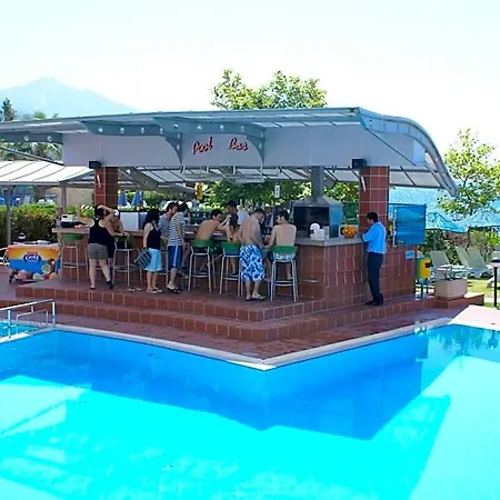 Faustina & Otel Güzelçamlı