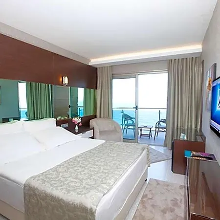 Otel Faustina &