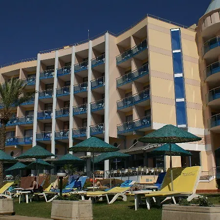 Hotell Faustina & 4*