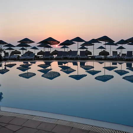 Hotel Faustina & Guzelcamlı