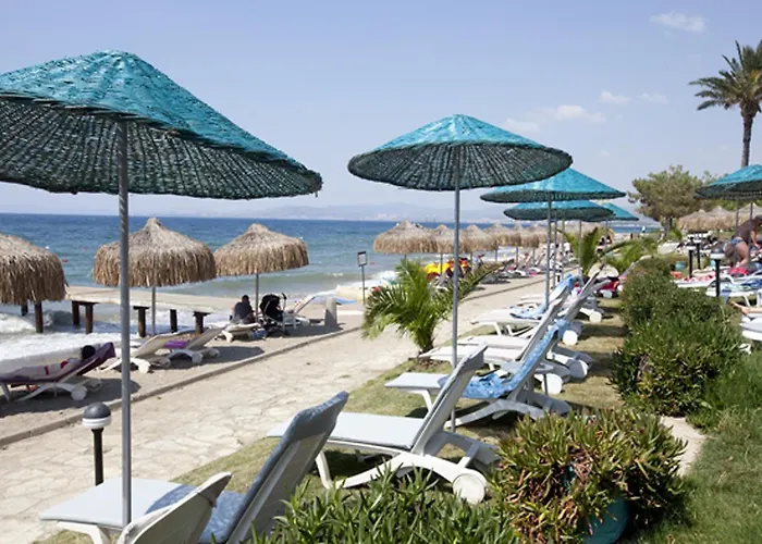 酒店 Faustina & 古泽尔坎里