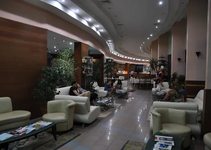 Faustina & 酒店 4*